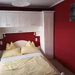 Arany Apartmanhaz Zalagyoengye * Zalakaros