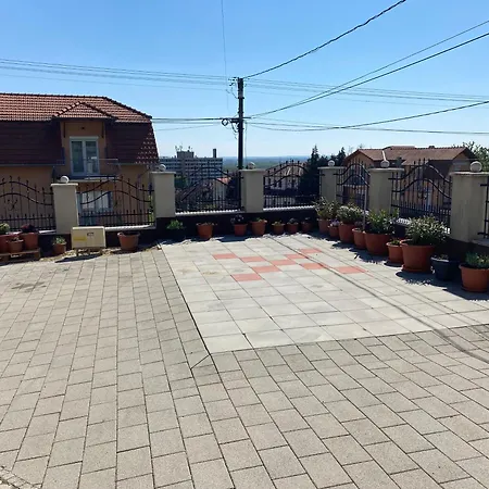Апартаменты Arany Apartmanhaz Zalagyoengye