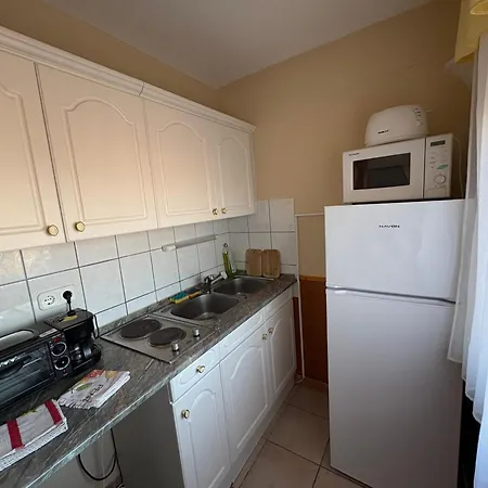 Апартаменты Arany Apartmanhaz Zalagyoengye Залакарош