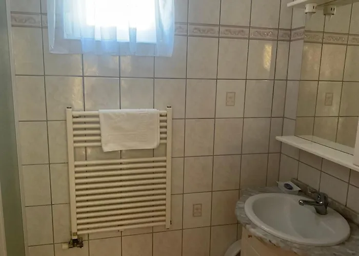 Arany Apartmanhaz Zalagyoengye 公寓 *