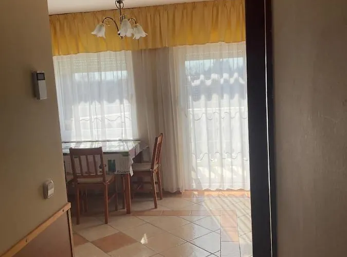 Arany Apartmanhaz Zalagyoengye *