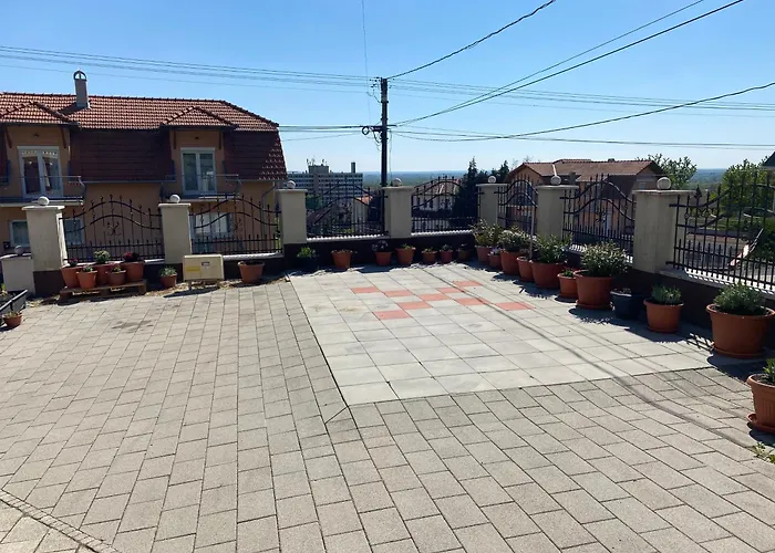 Апартаменты Arany Apartmanhaz Zalagyoengye